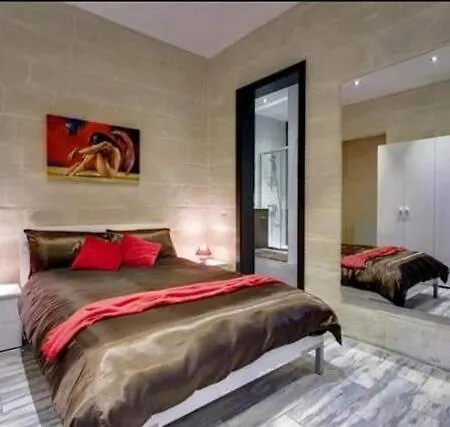 Seafront 1 Bedroom Maisonette Апартаменты Калкара