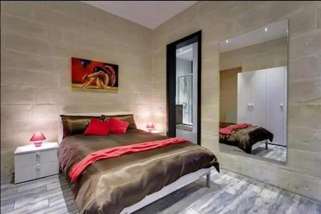 Seafront 1 Bedroom Maisonette Appartement Kalkara